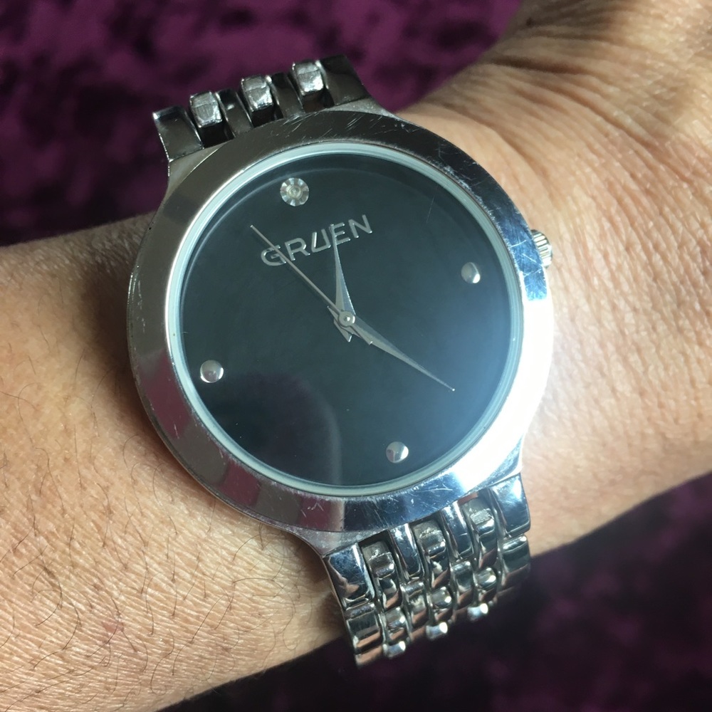 Gruen Avon Quartz SR626SW Unisex Watch Japan - Used ! Like new. No box.